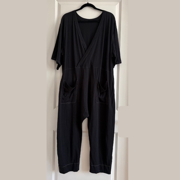 Free People Work from Home Reversible Onesie Black Size small - Picture 2 of 12